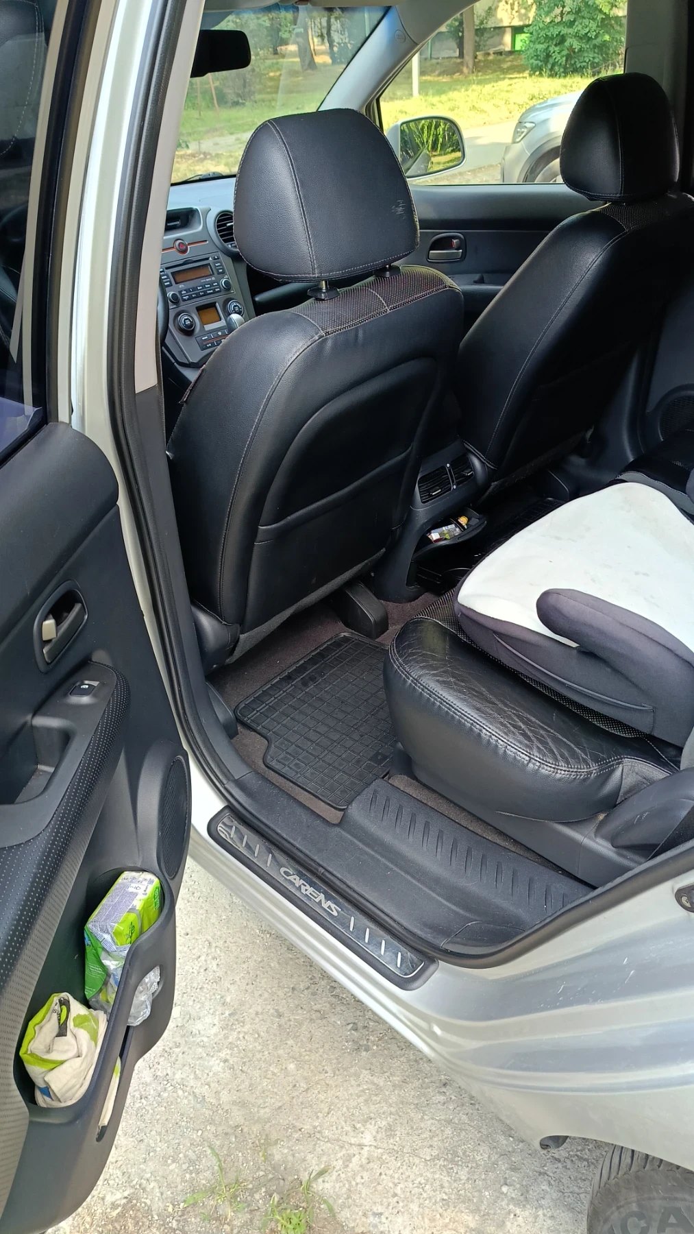 Kia Carens 2.0TDCI - изображение 8