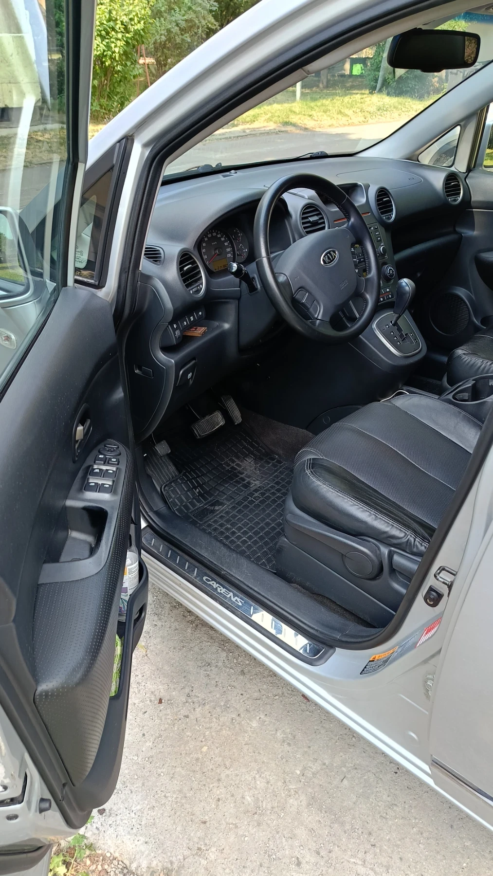 Kia Carens 2.0TDCI - изображение 7