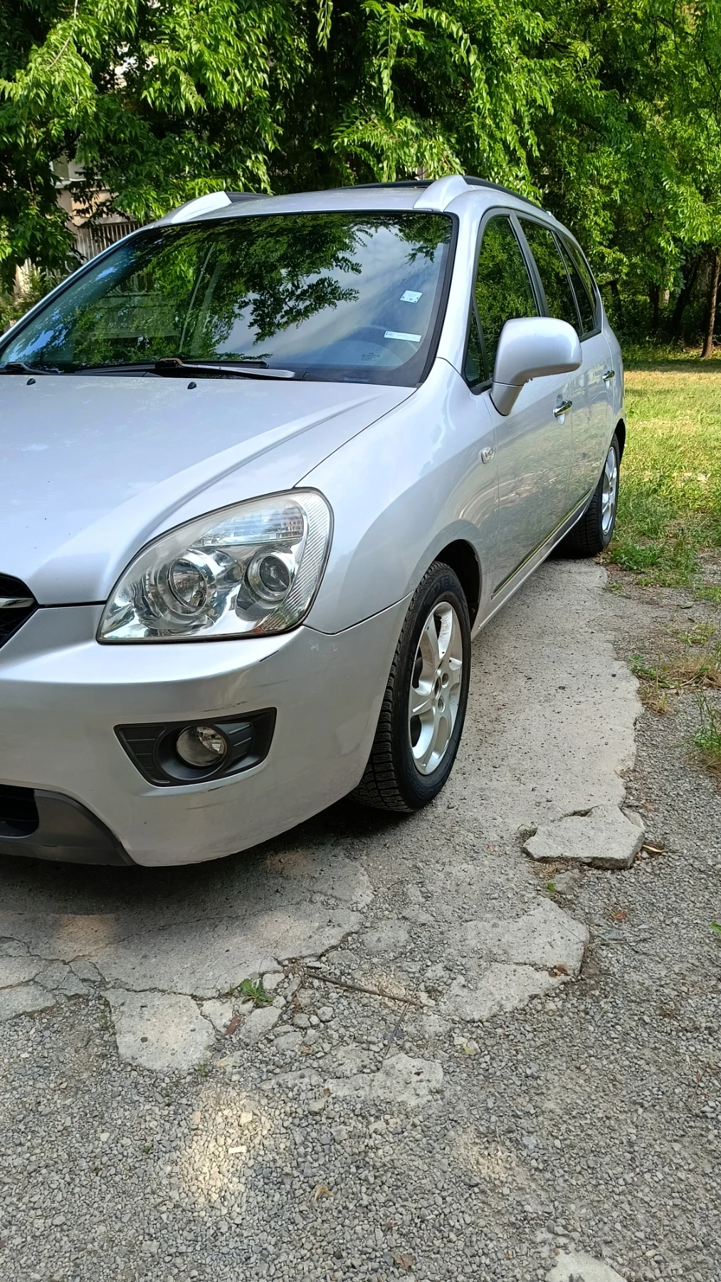 Kia Carens 2.0TDCI - изображение 5