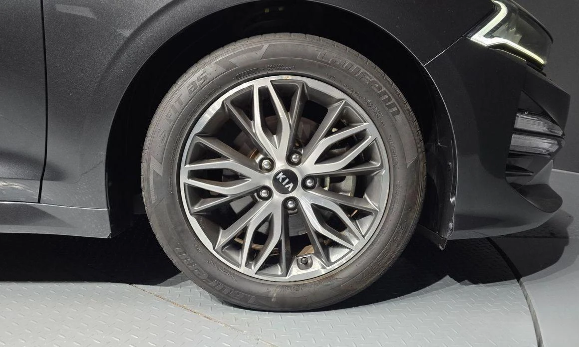 Kia K5  - изображение 5