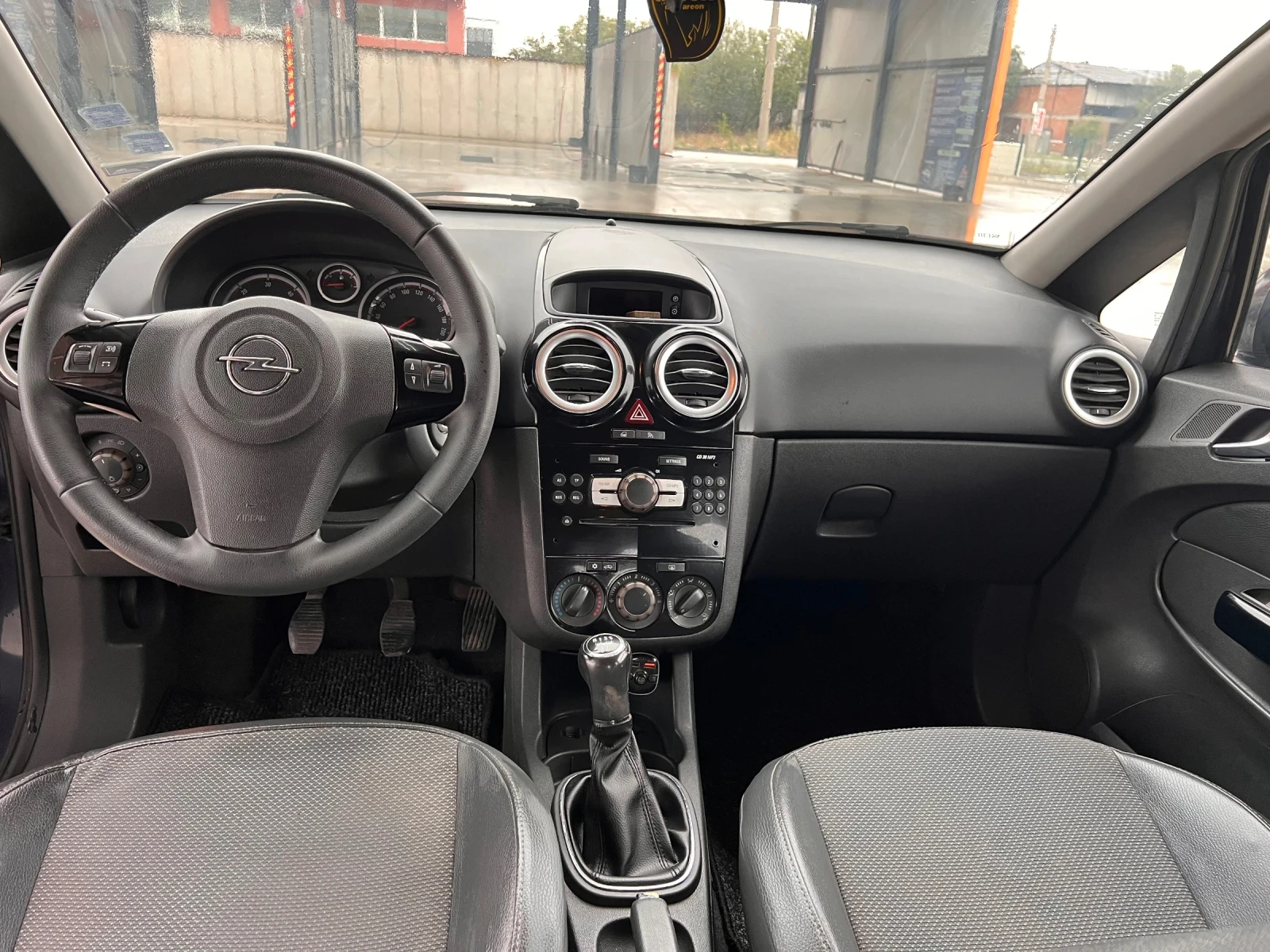 Opel Corsa  - изображение 8
