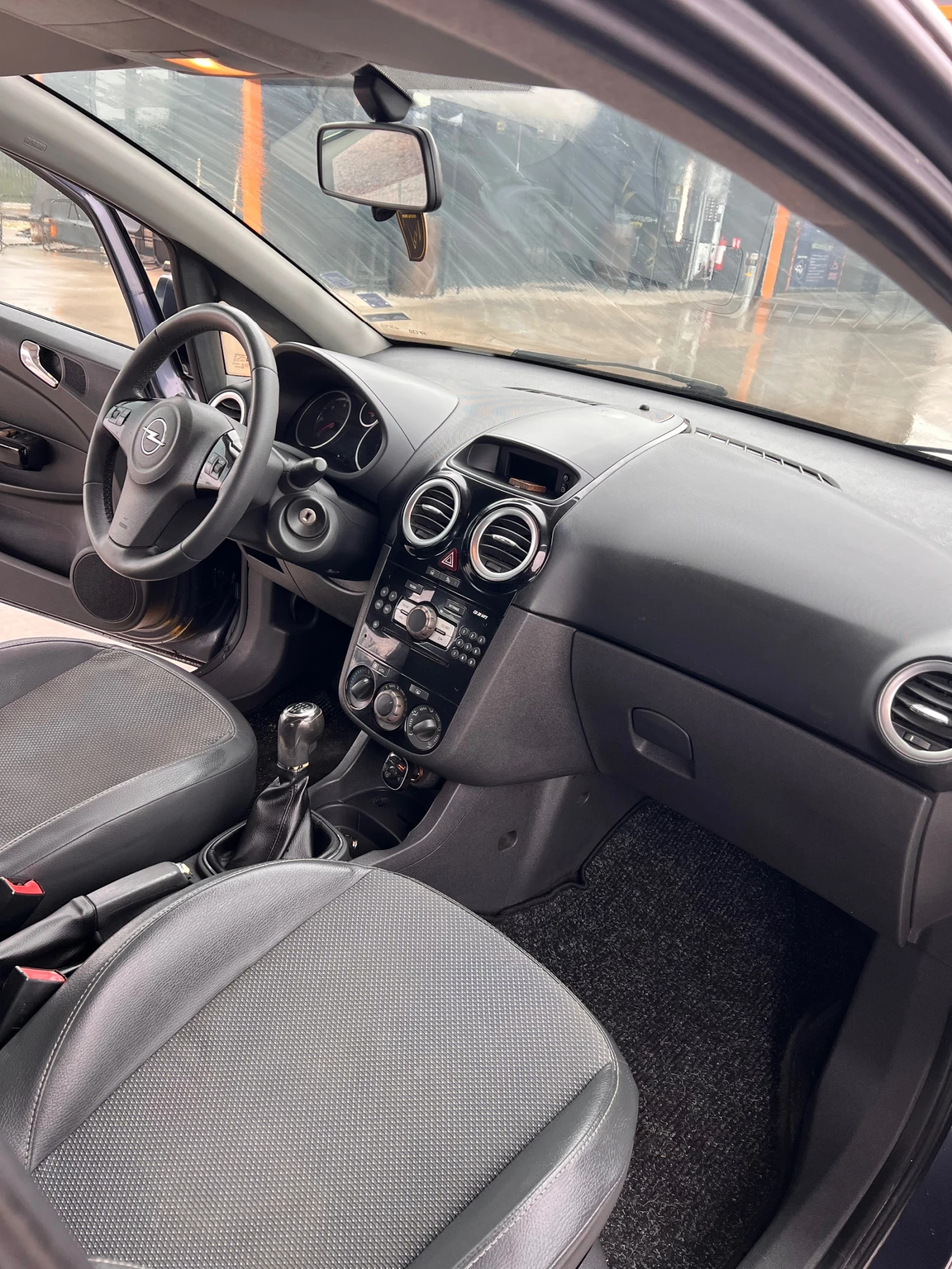 Opel Corsa  - изображение 7