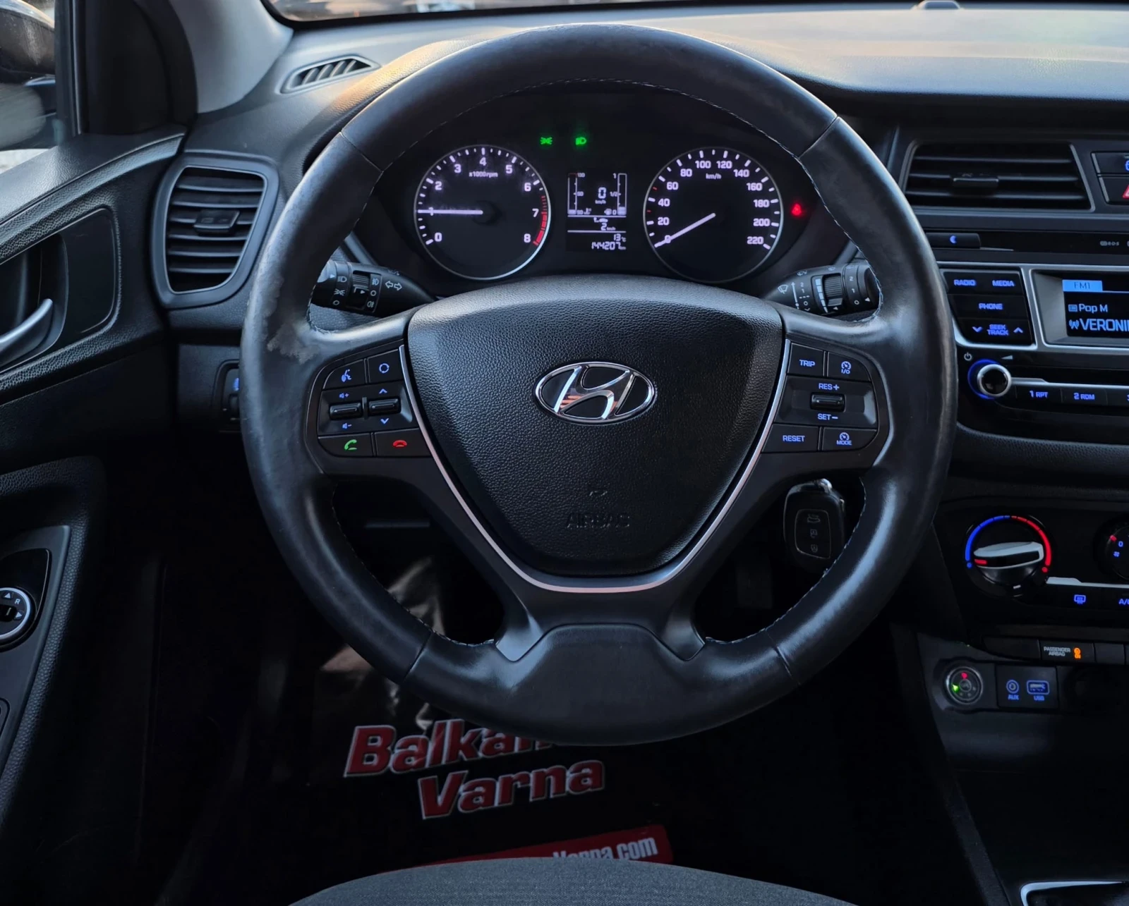 Hyundai I20 1.2i Бензин/Газ EURO 6B - изображение 9