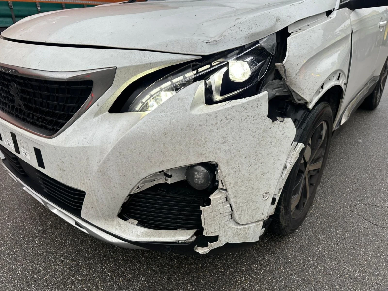 Peugeot 3008 1.2 pure-tech - изображение 7