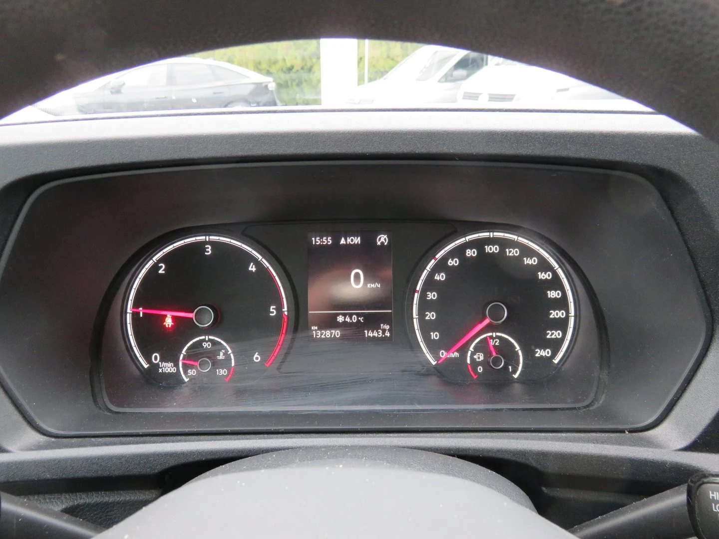 VW Caddy TDI 5 места - изображение 9