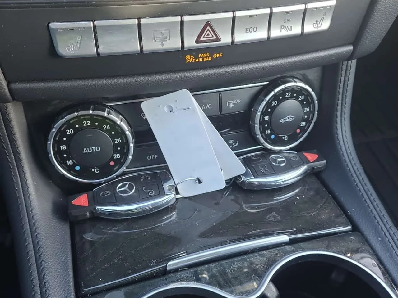 Mercedes-Benz CLS 400 * 360 КАМЕРА* ПОДГРЕВ* ПАНОРАМА* , снимка 10 - Автомобили и джипове - 54173576