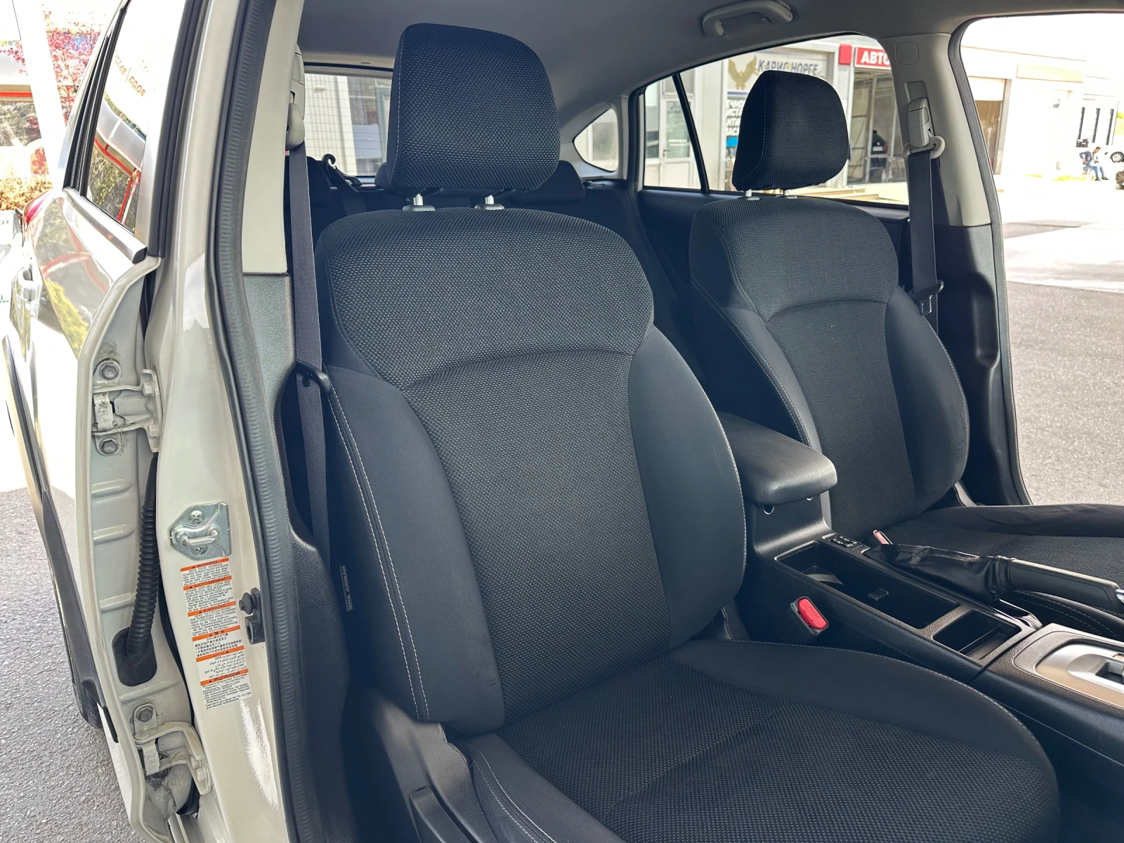 Subaru XV 2.0 SE LUX, снимка 13 - Автомобили и джипове - 54222111