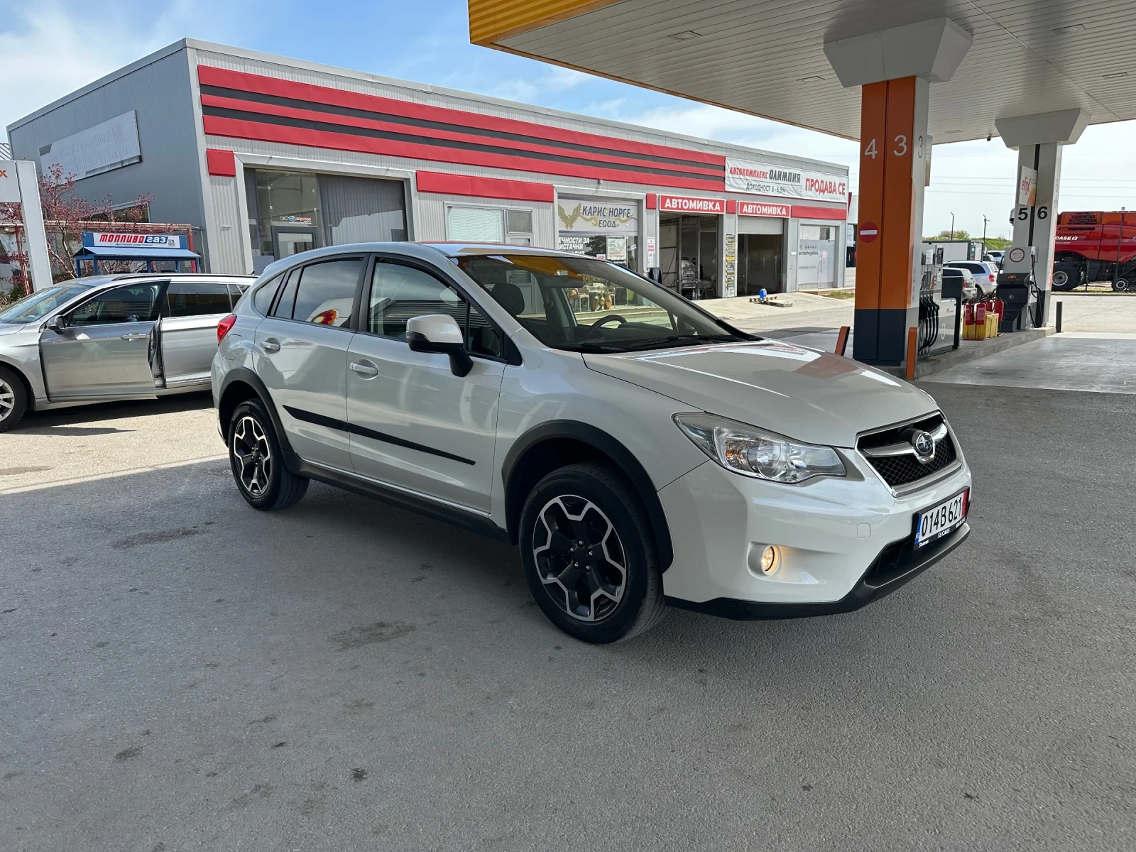 Subaru XV 2.0 SE LUX, снимка 2 - Автомобили и джипове - 54222111