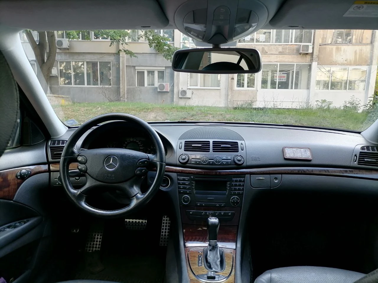 Mercedes-Benz E 280 W211 AMG ПАКЕТ, снимка 7 - Автомобили и джипове - 54398021