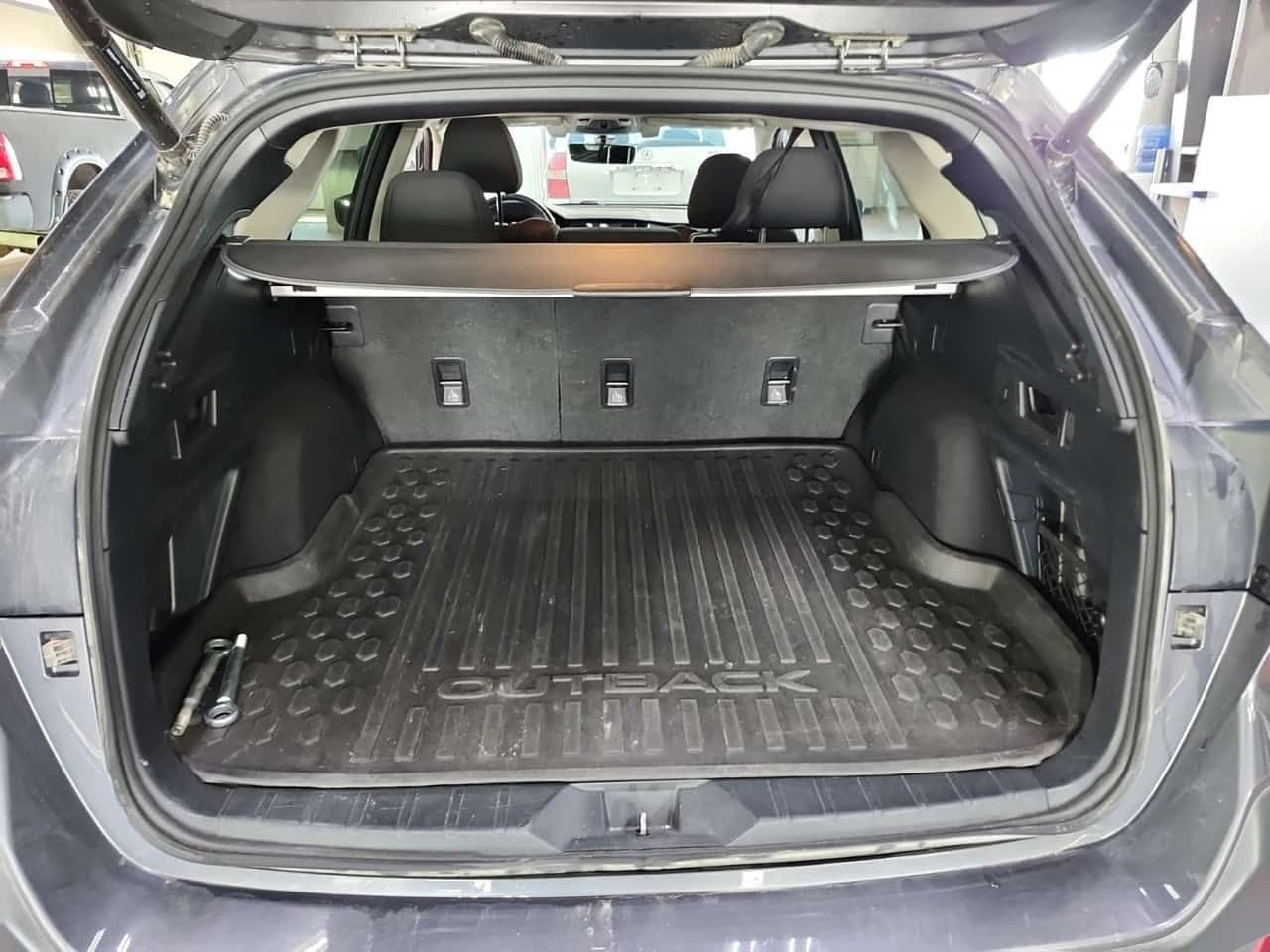 Subaru Outback TOURING| ПОДГРЕВИ| ШИБИДАХ| CARFAX| АВТОКРЕДИТ, снимка 4 - Автомобили и джипове - 54622297