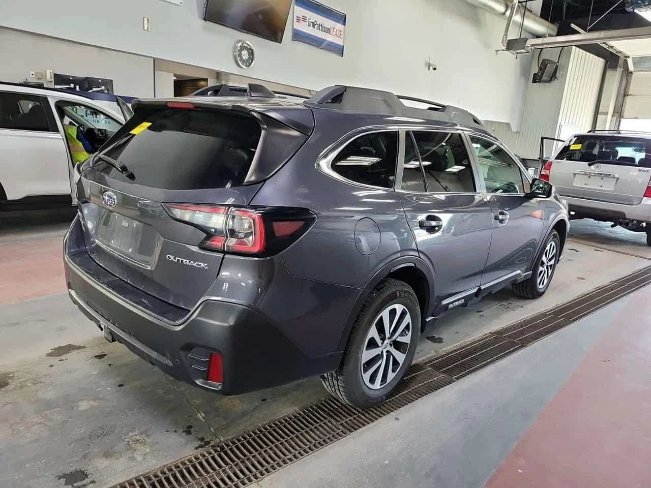 Subaru Outback TOURING| ПОДГРЕВИ| ШИБИДАХ| CARFAX| АВТОКРЕДИТ, снимка 3 - Автомобили и джипове - 54622297