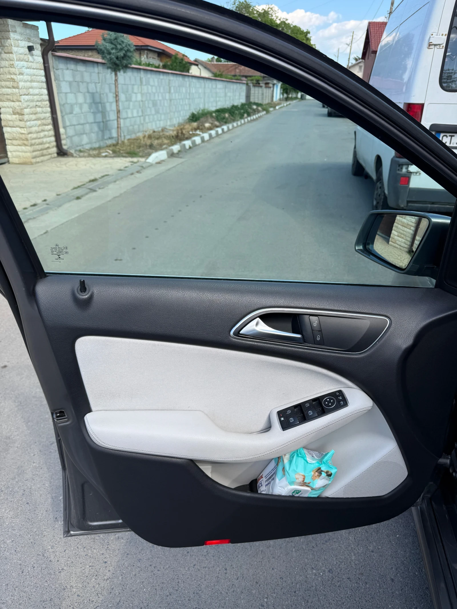 Mercedes-Benz B 200, снимка 8 - Автомобили и джипове - 54681623