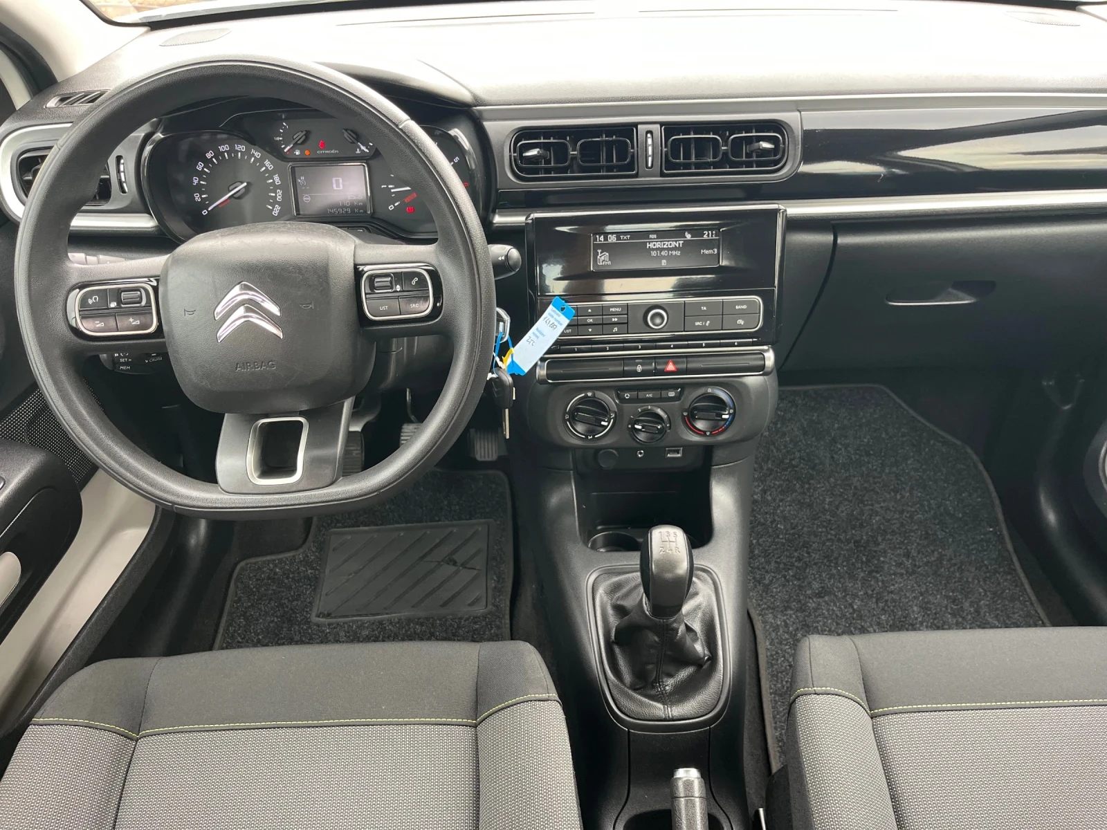 Citroen C3 1.2 Puretech / FEEL, снимка 9 - Автомобили и джипове - 54952449