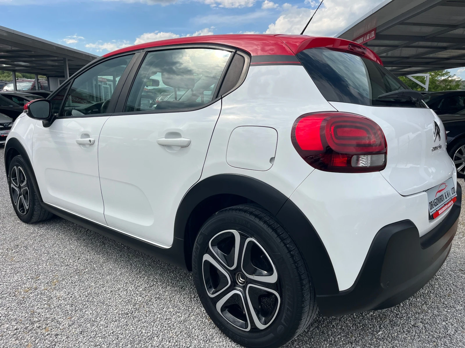 Citroen C3 1.2 Puretech / FEEL, снимка 6 - Автомобили и джипове - 54952449