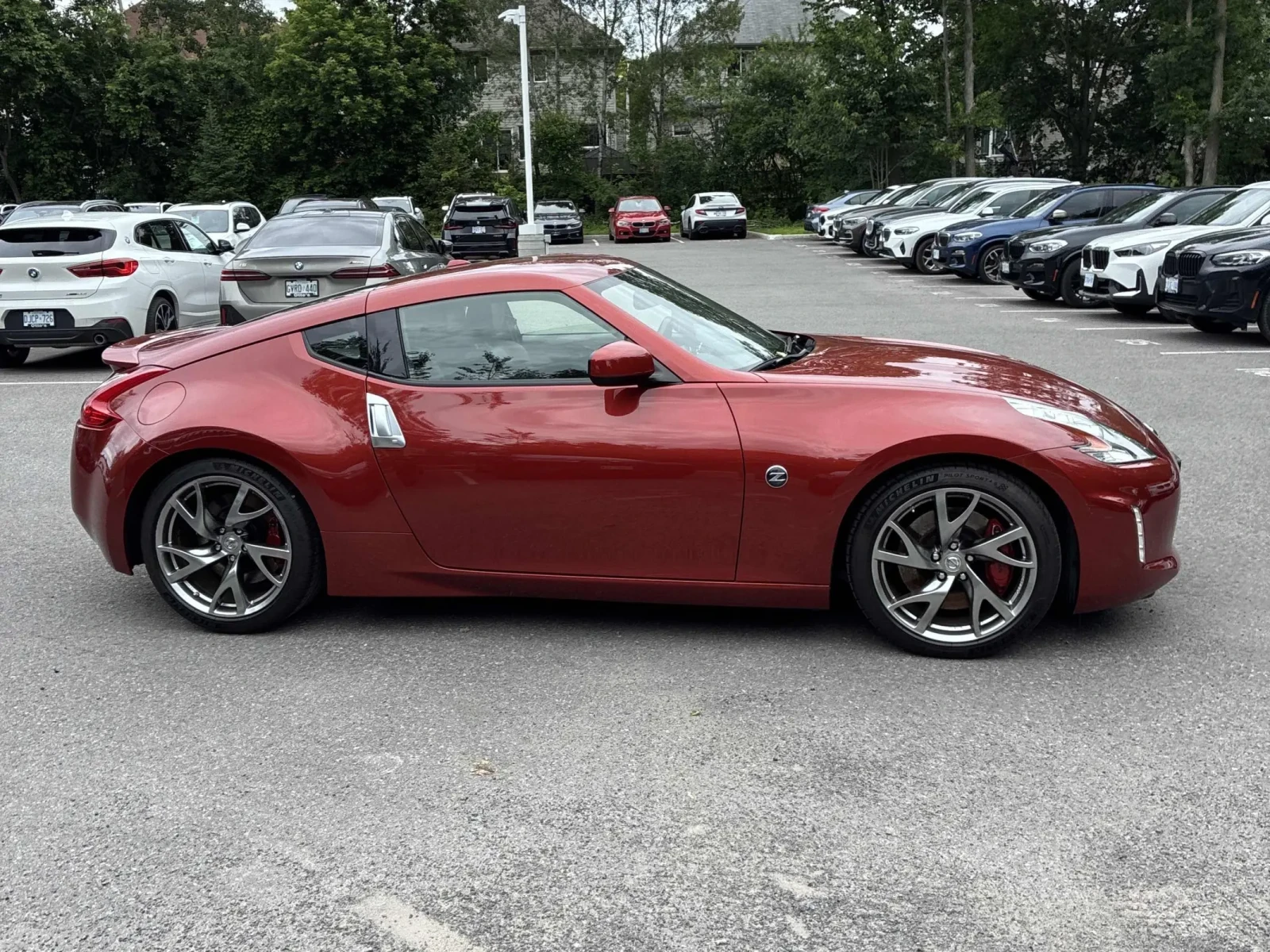 Nissan 370Z Чист CARFAX* Малко пробег* Много запазен!!, снимка 5 - Автомобили и джипове - 55048321