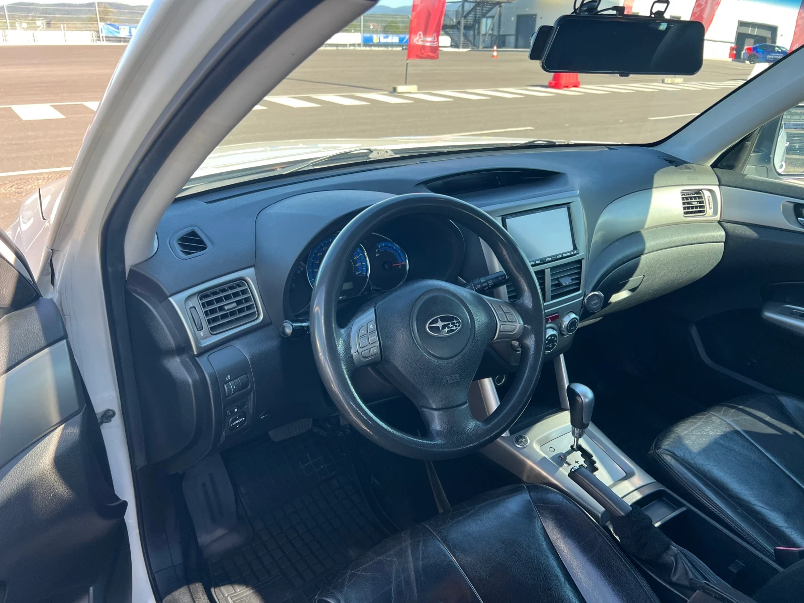 Subaru Forester 4x4 , снимка 6 - Автомобили и джипове - 55711022