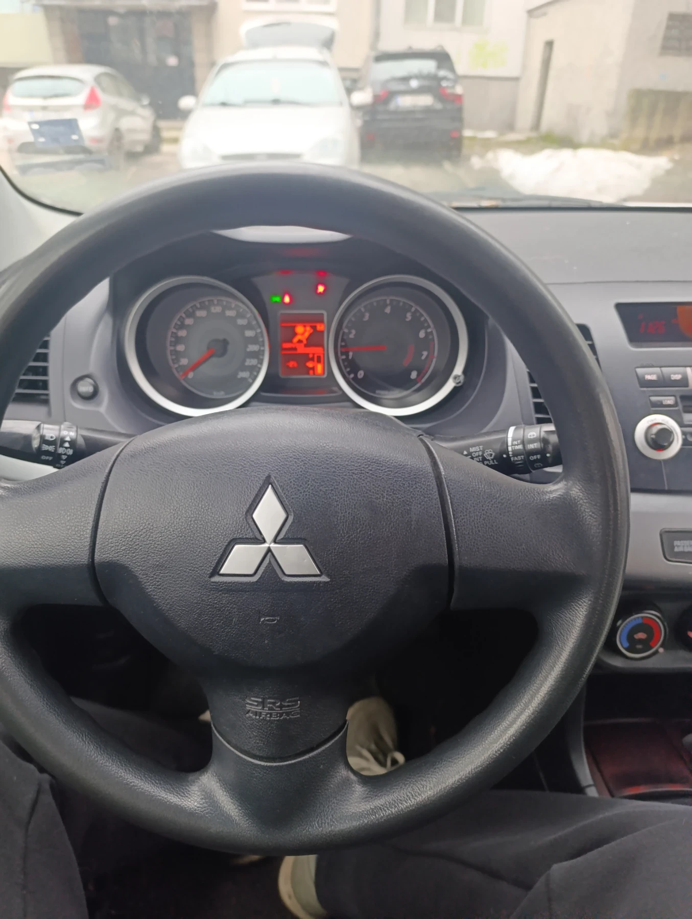 Mitsubishi Lancer, снимка 8 - Автомобили и джипове - 56103889