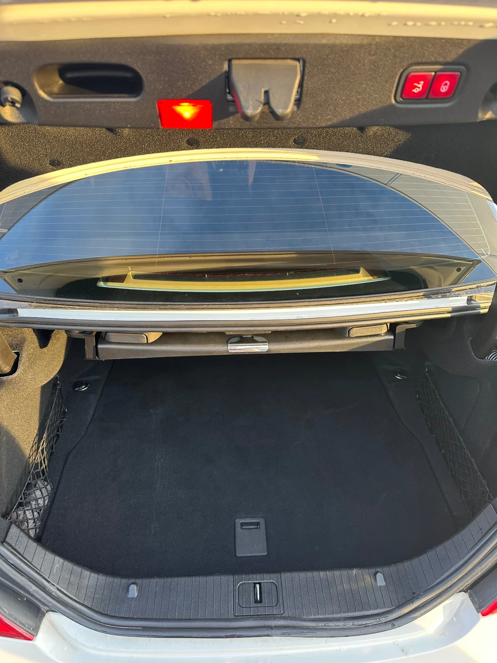 Mercedes-Benz CLS 550 4 MATIC * AMG* ; HARMAN KARDON; МНОГО ЕКСТРИ, снимка 16 - Автомобили и джипове - 56117168