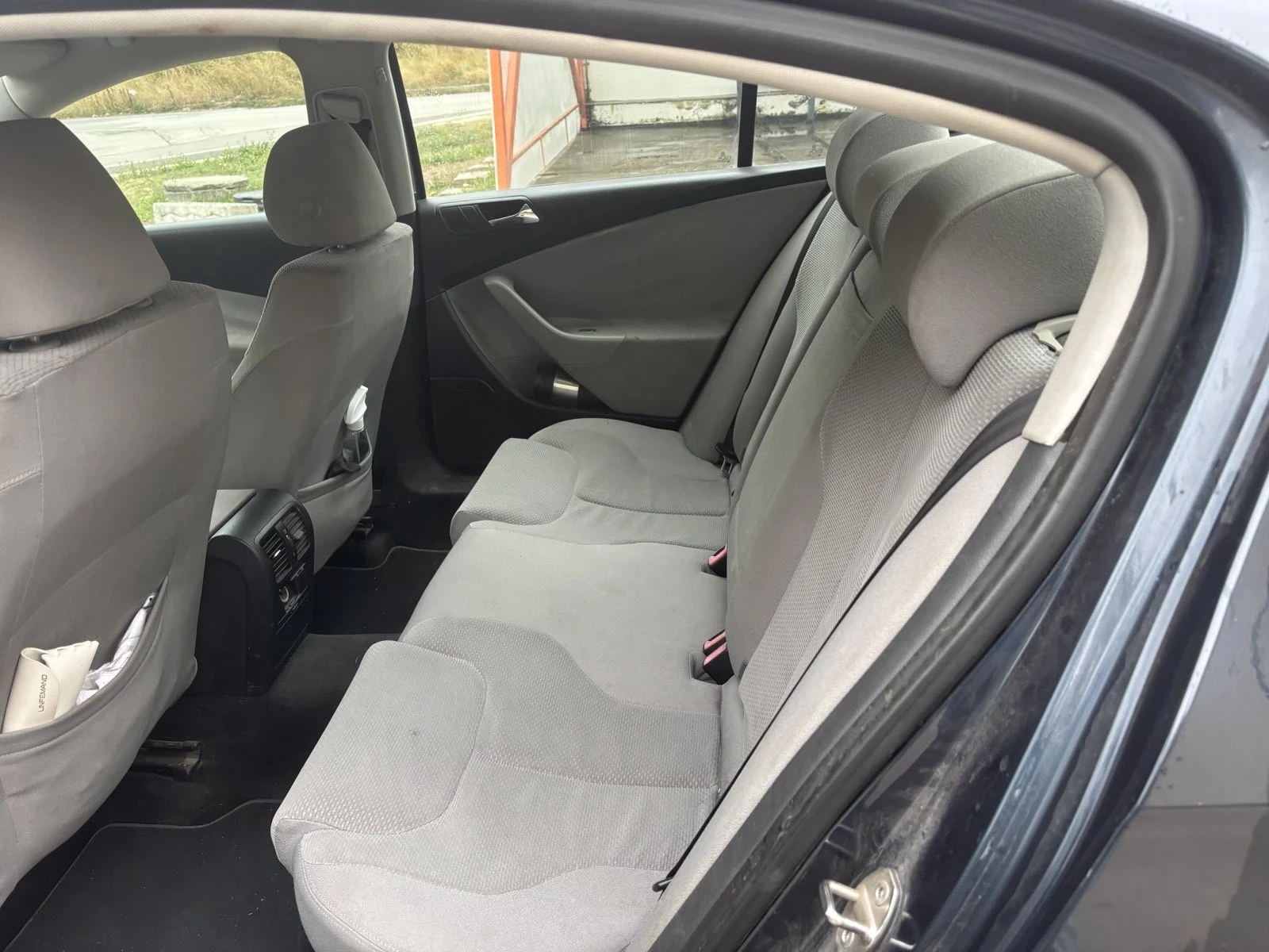 VW Passat, снимка 6 - Автомобили и джипове - 56120498