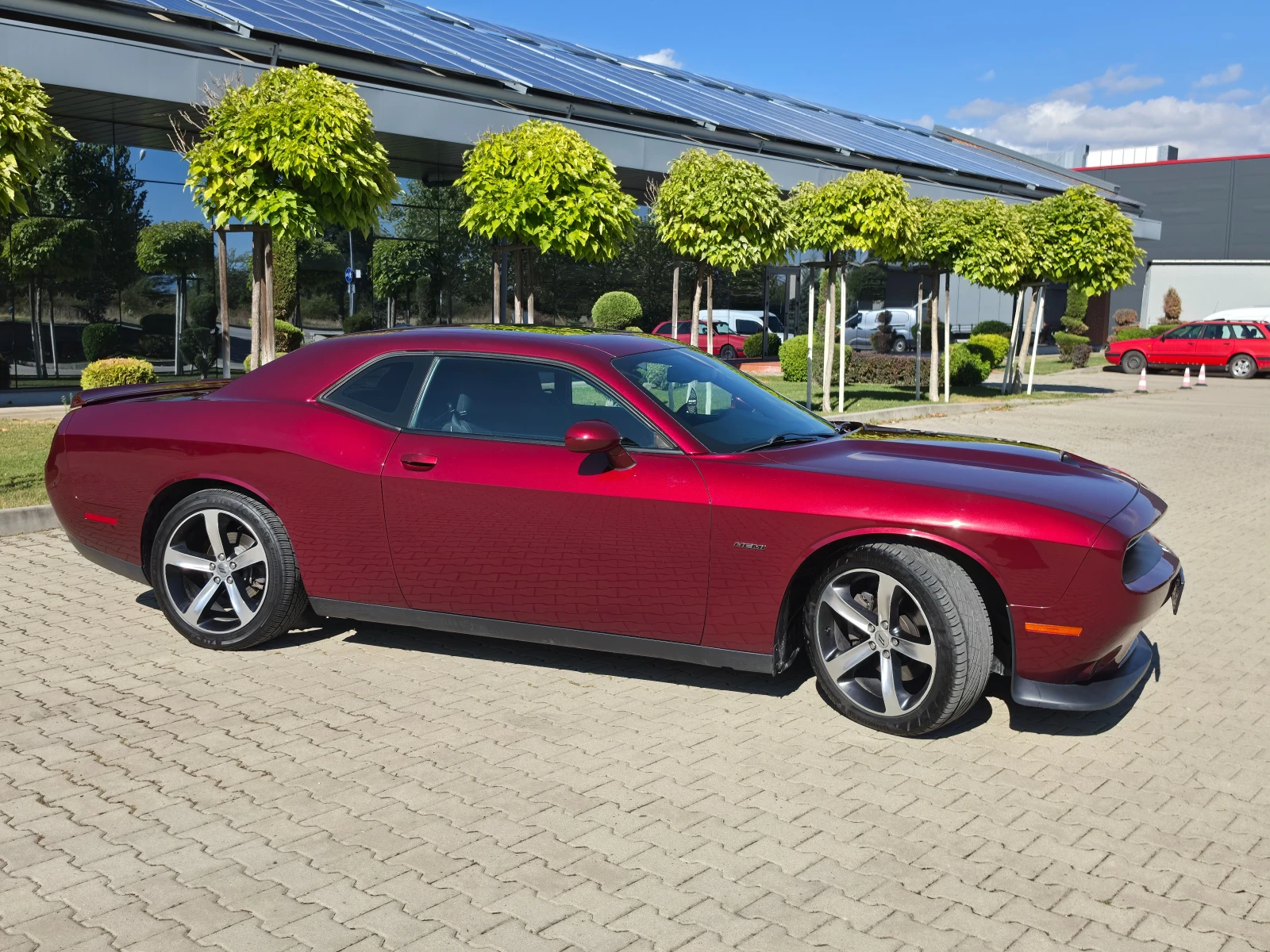 Dodge Challenger R/T 5.7 HEMI V8