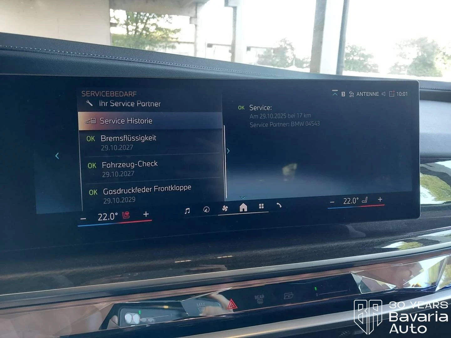 BMW i7 50 eDrive, снимка 12 - Автомобили и джипове - 56235318