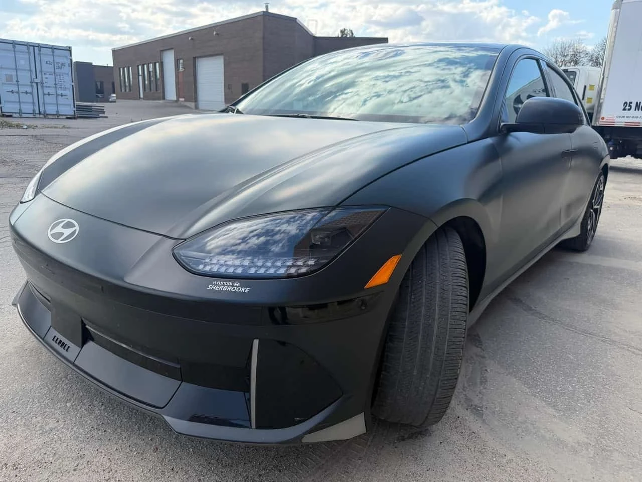 Hyundai Ioniq 6 * Preferred AWD Long Range w/Ultimate Pkg * CARFAX | Mobile.bg � ����������� 10