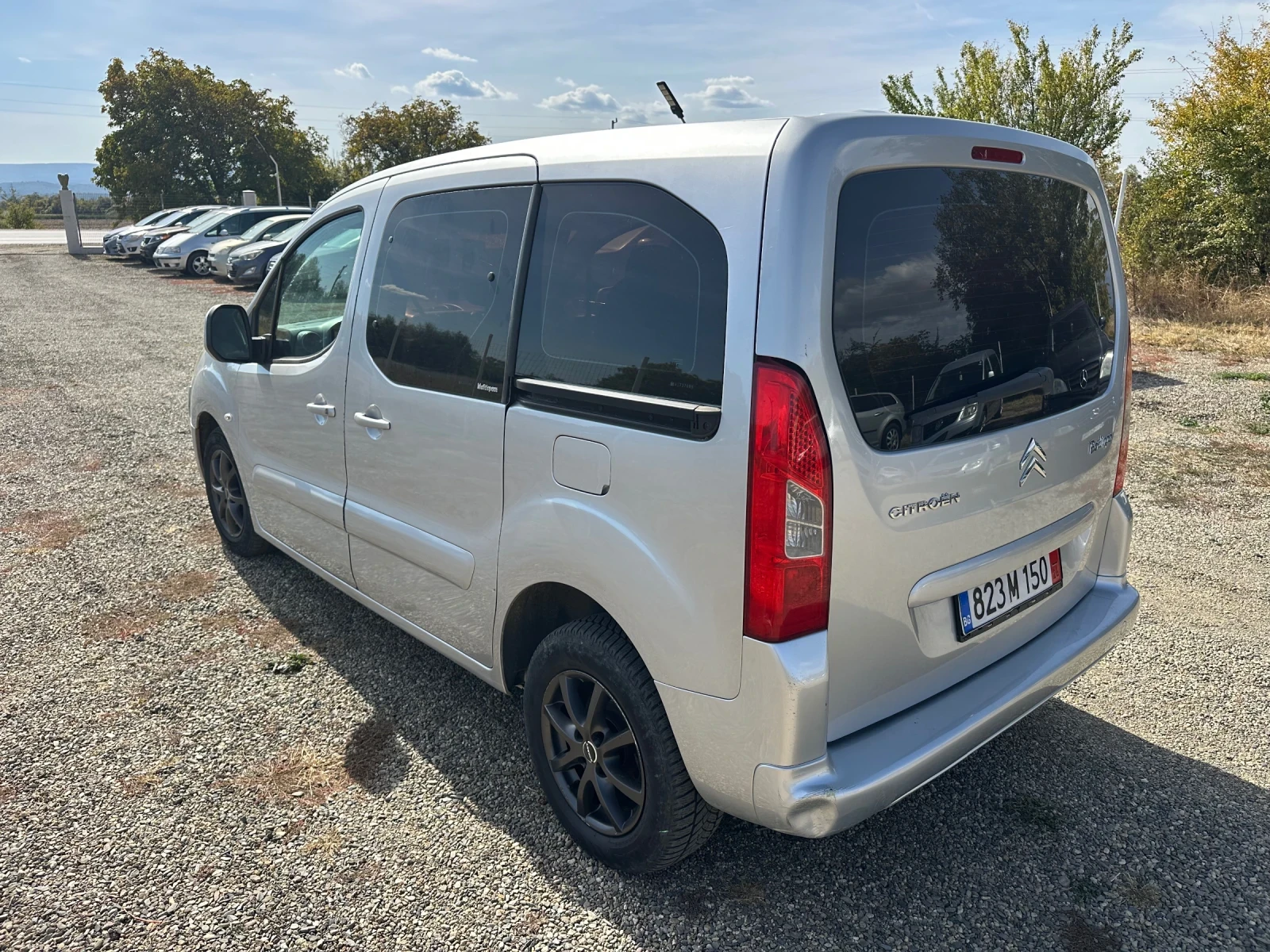 Citroen Berlingo 1.6 HDI, снимка 6 - Автомобили и джипове - 56430078