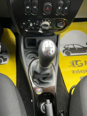 Dacia Duster 1.6 Газ, снимка 16