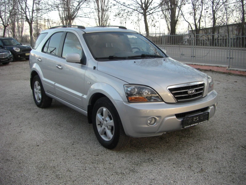 Kia Sorento 2.5crdi 4x4 facelift, снимка 7 - Автомобили и джипове - 39634344