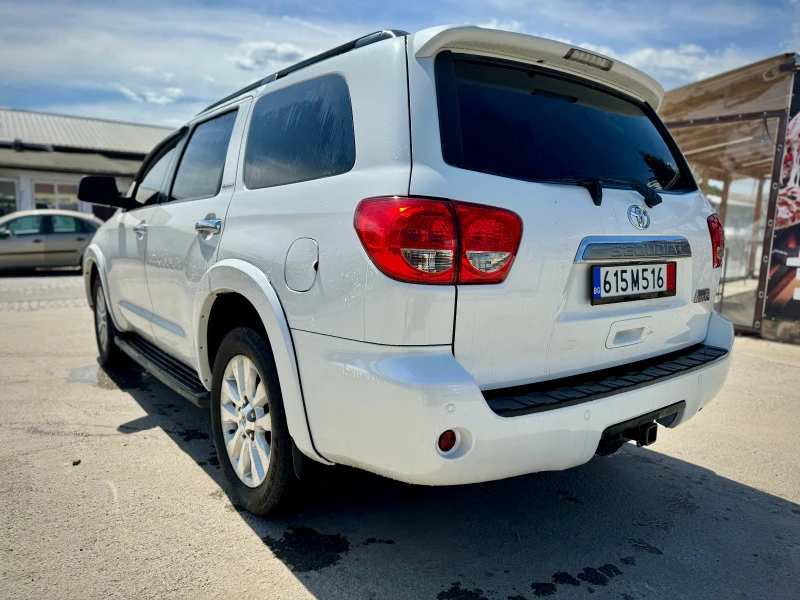 Toyota Sequoia 5.7 PLATINUM * ЦЕНА ДО КРАЯ НА МЕСЕЦА* , снимка 3 - Автомобили и джипове - 46961226