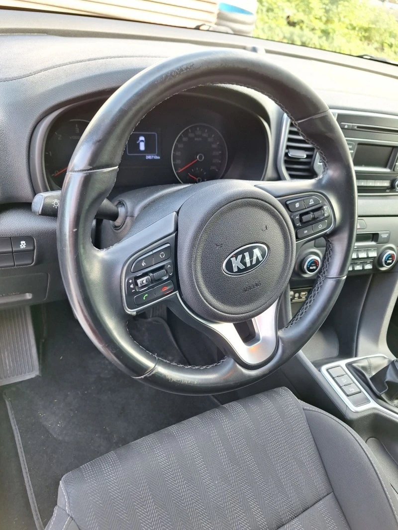 Kia Sportage N1 със 5 места по талон, снимка 8 - Автомобили и джипове - 46378739