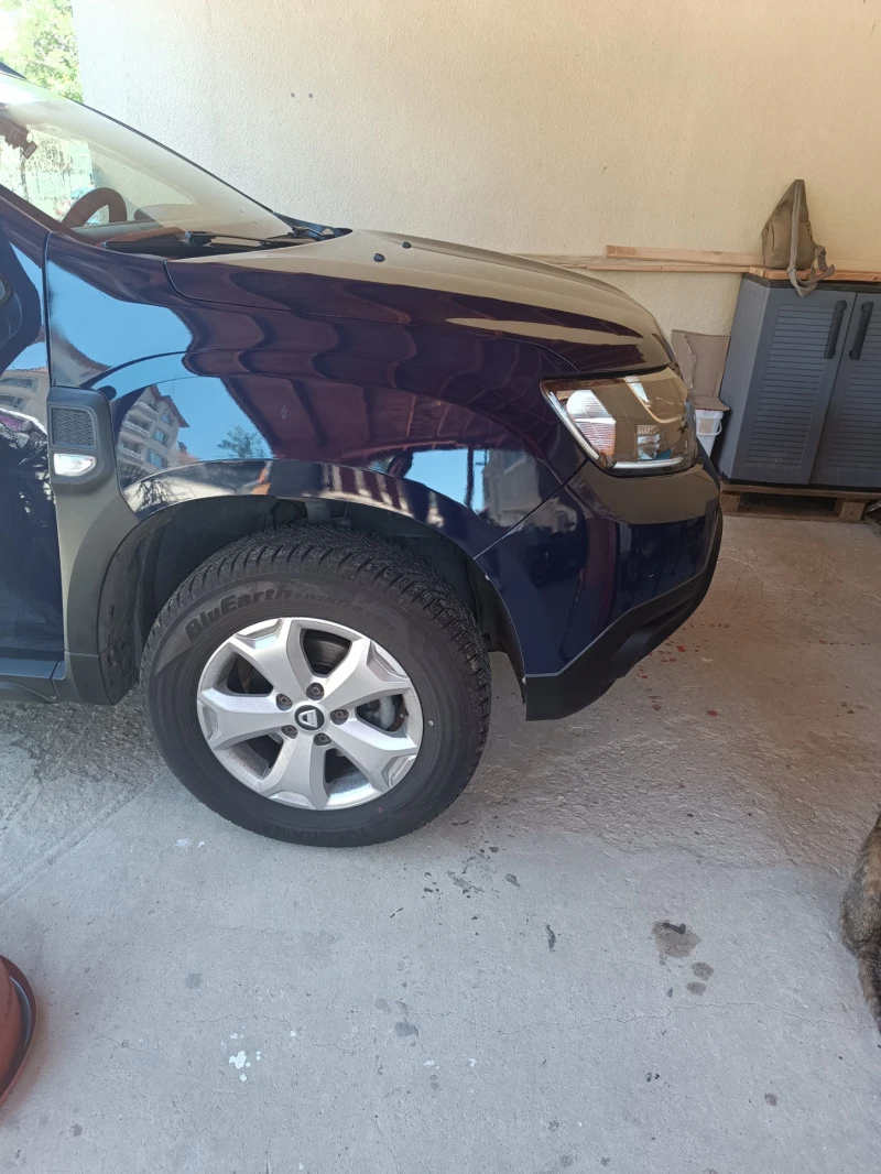 Dacia Duster 1.5 dci, снимка 3 - Автомобили и джипове - 47397524