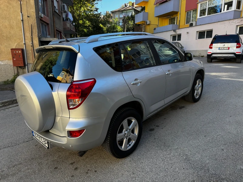 Toyota Rav4 D4D - 4x4, снимка 5 - Автомобили и джипове - 48035683