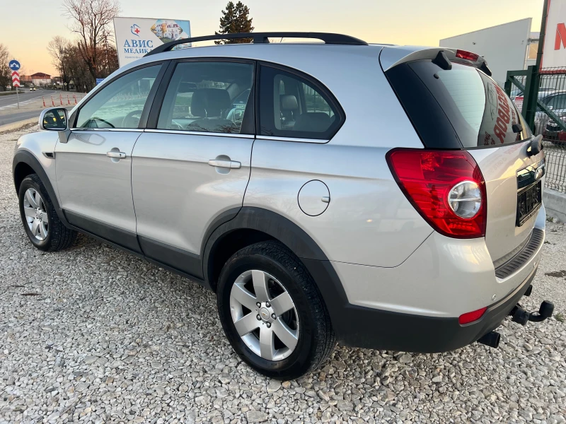 Chevrolet Captiva 2.4i/167p.s-New model/Euro-7 mesten, снимка 4 - Автомобили и джипове - 49600452