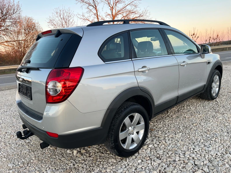 Chevrolet Captiva 2.4i/167p.s-New model/Euro-7 mesten, снимка 3 - Автомобили и джипове - 49600452