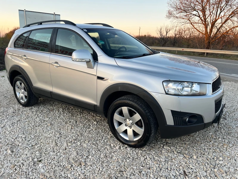 Chevrolet Captiva 2.4i/167p.s-New model/Euro-7 mesten, снимка 2 - Автомобили и джипове - 49600452