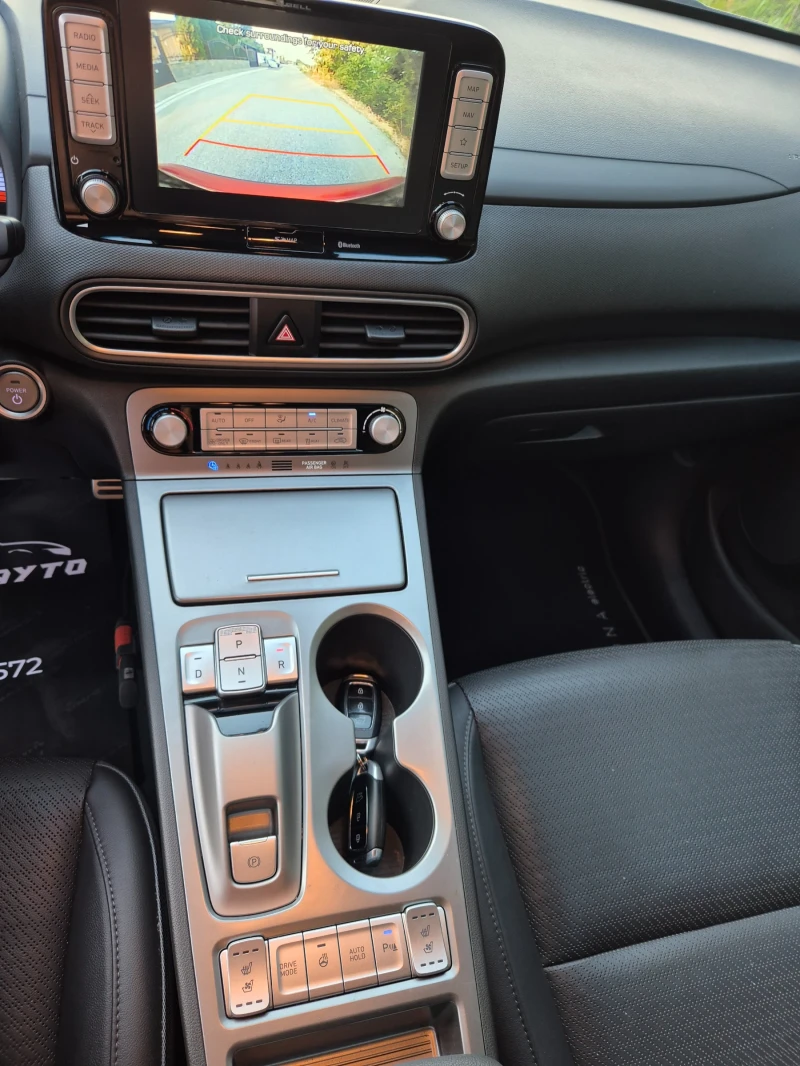 Hyundai Kona 64 kWh/ Premium/Термо помпа/Hyundai-сертификат, снимка 12 - Автомобили и джипове - 51172879