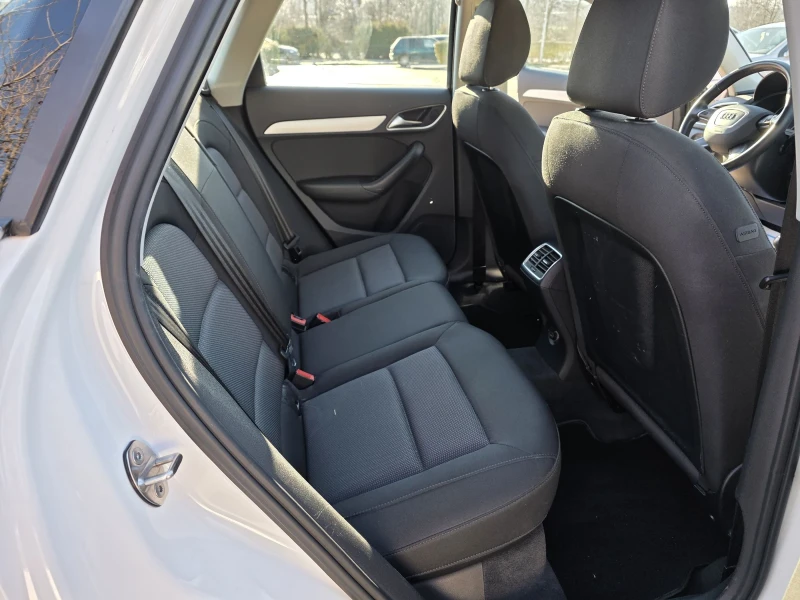 Audi Q3 2, 0TDI-QUATTRO S-Tronic, снимка 13 - Автомобили и джипове - 52928358