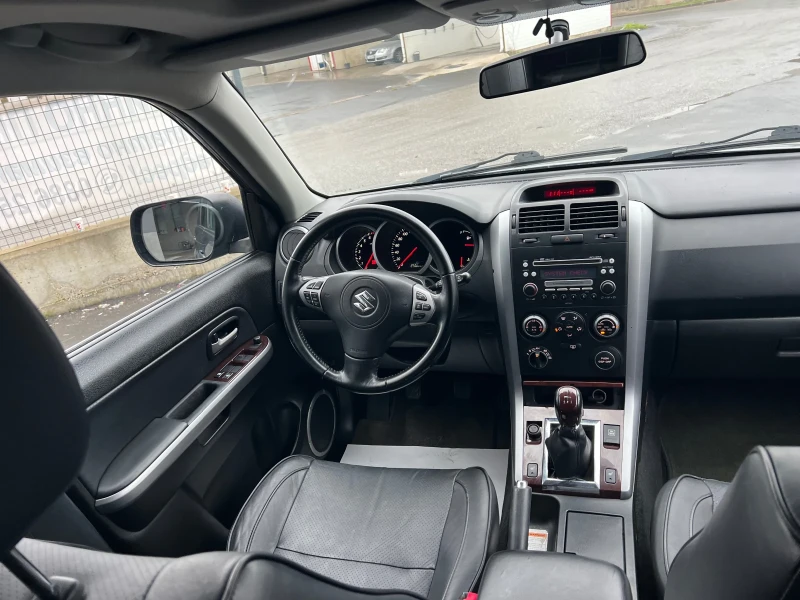 Suzuki Grand vitara, снимка 7 - Автомобили и джипове - 52932204