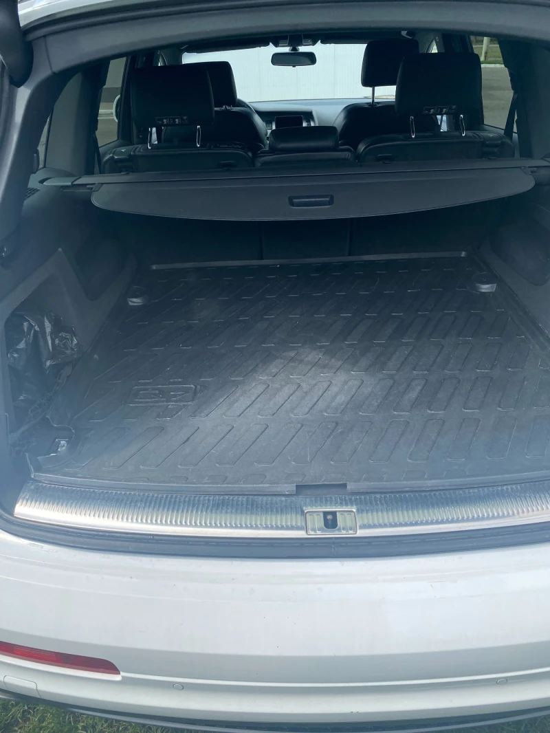 Audi Q7, снимка 12 - Автомобили и джипове - 53298398