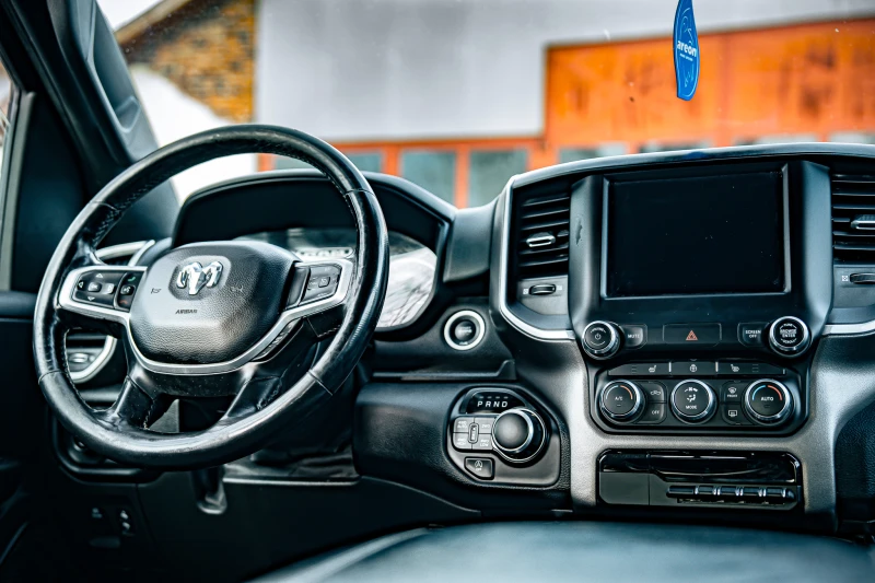 Dodge RAM 1500 BIGHORN 3.6 V6, снимка 13 - Автомобили и джипове - 53540070