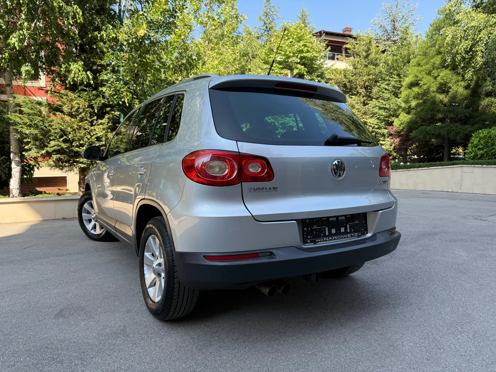 VW Tiguan 2.0 TDI  140 к.с., ПЪЛНА СЕРВИЗНА ИСТОРИЯ !!! - изображение 3