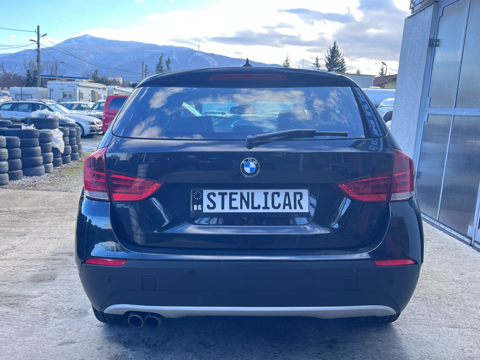 BMW X1 xDrive28i - 6 Cylinder 258ps - изображение 7