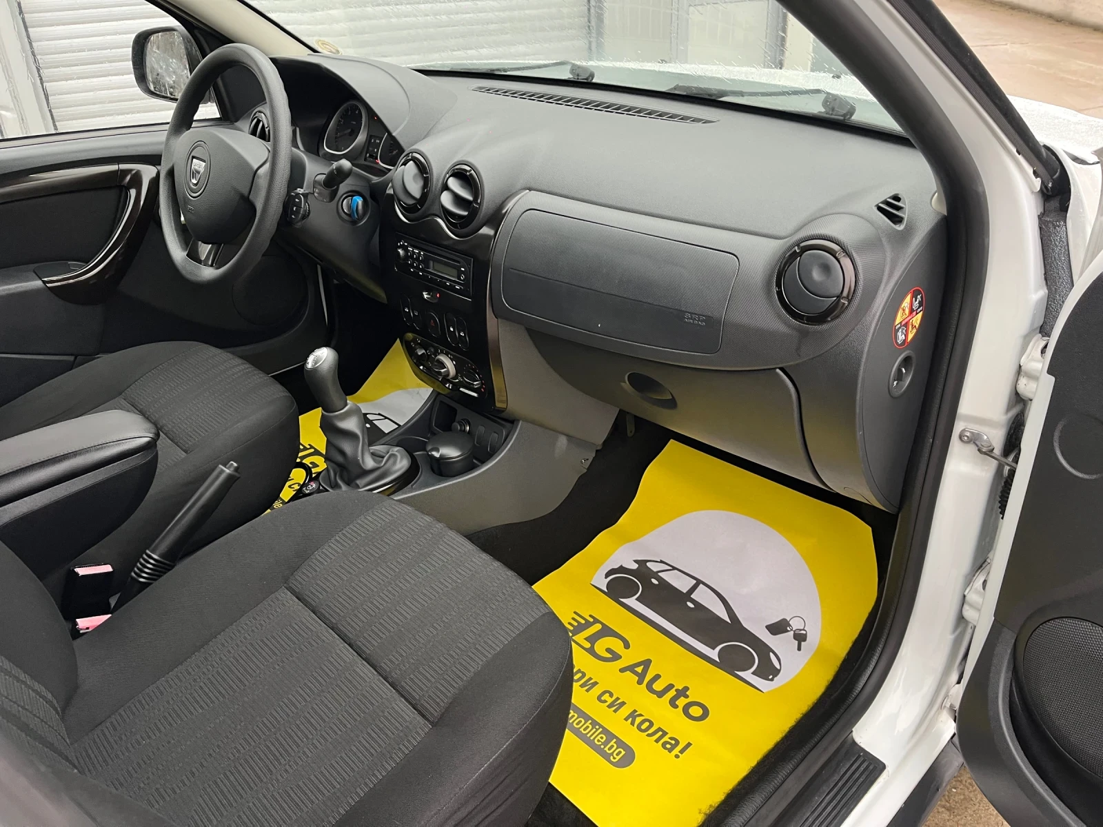 Dacia Duster 1.6 Газ - изображение 8