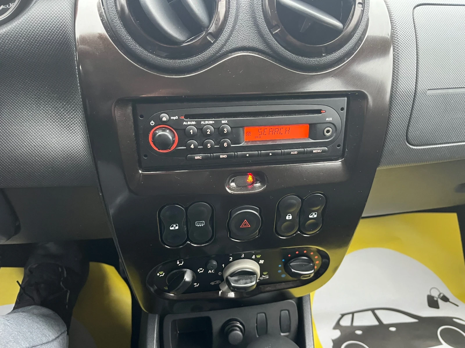 Dacia Duster 1.6 ��� | Mobile.bg � ����������� 14