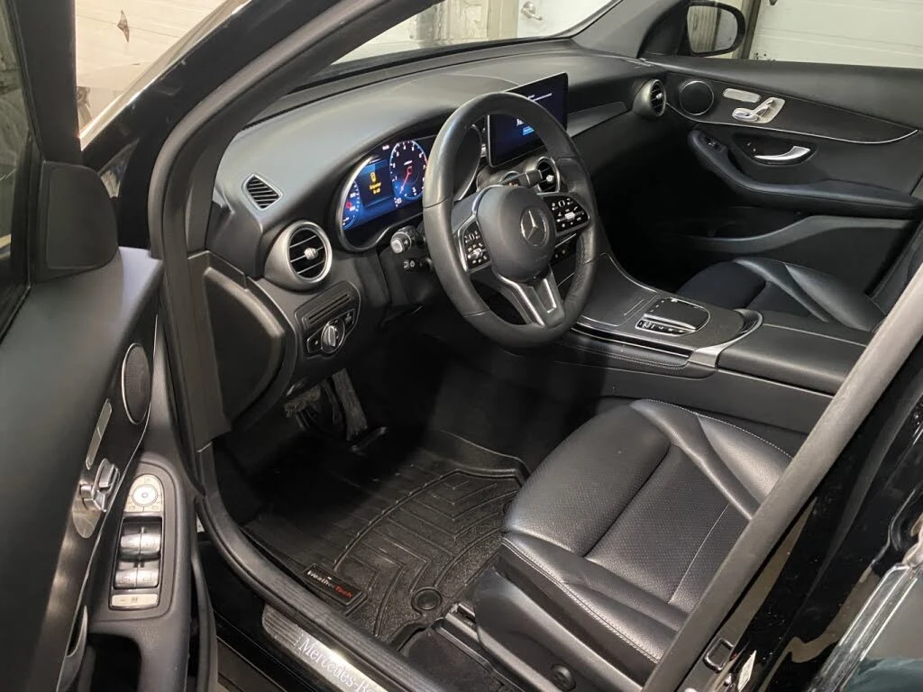 Mercedes-Benz GLC 300 DIGITAL* 360 КАМЕРА* ПАМЕТ* ПАНОРАМА* ПОДГРЕВ* , снимка 10 - Автомобили и джипове - 53845100