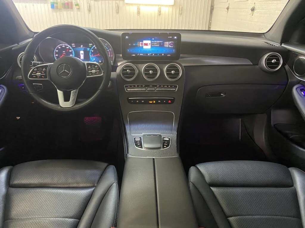 Mercedes-Benz GLC 300 DIGITAL* 360 КАМЕРА* ПАМЕТ* ПАНОРАМА* ПОДГРЕВ* , снимка 9 - Автомобили и джипове - 53845100