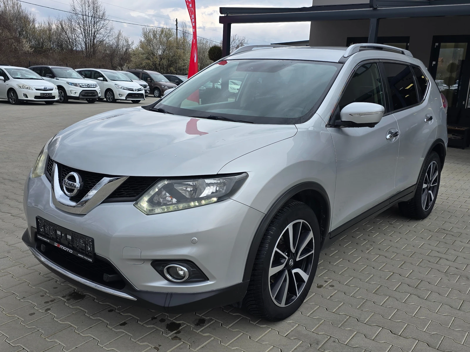 Nissan X-trail 1.6DCI, 131к.с., Автомат, Камера 360, Нави!, снимка 5 - Автомобили и джипове - 53969825