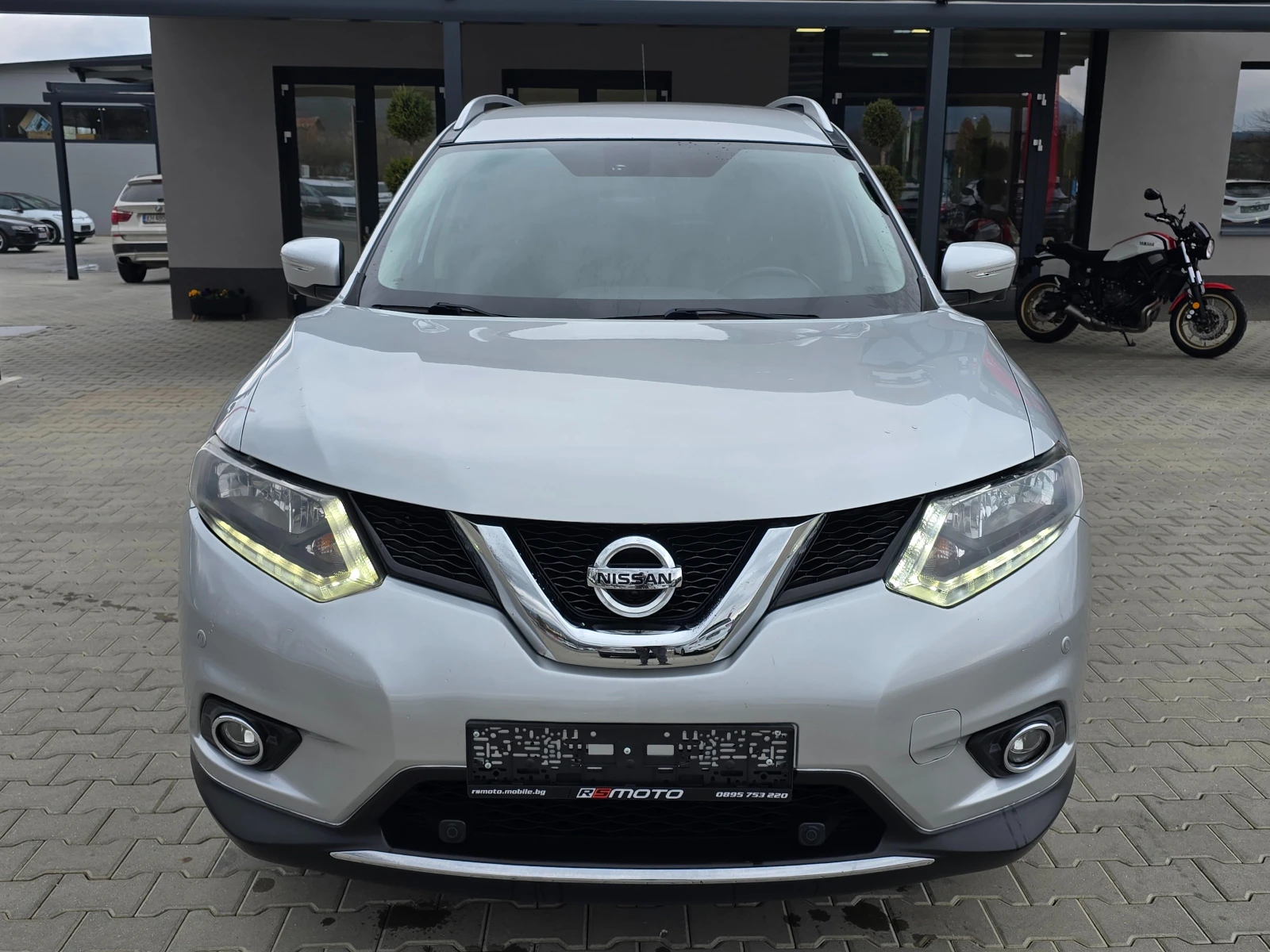 Nissan X-trail 1.6DCI, 131к.с., Автомат, Камера 360, Нави!, снимка 7 - Автомобили и джипове - 53969825