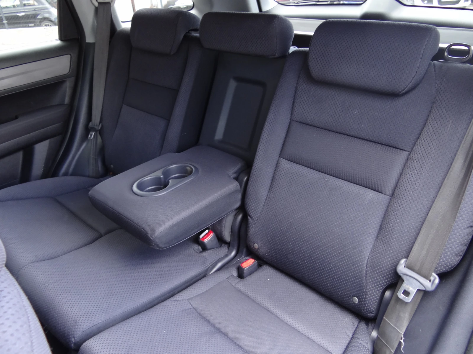 Honda Cr-v 2.0i-vtec-150k.c. /Auto/Navi/Camera/4 x 4/Euro-4/, снимка 13 - Автомобили и джипове - 54148823